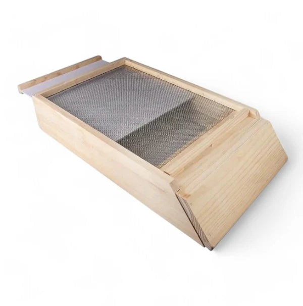 Premium Raised Screened Bottom Board with PVC Tray - 8 Frame