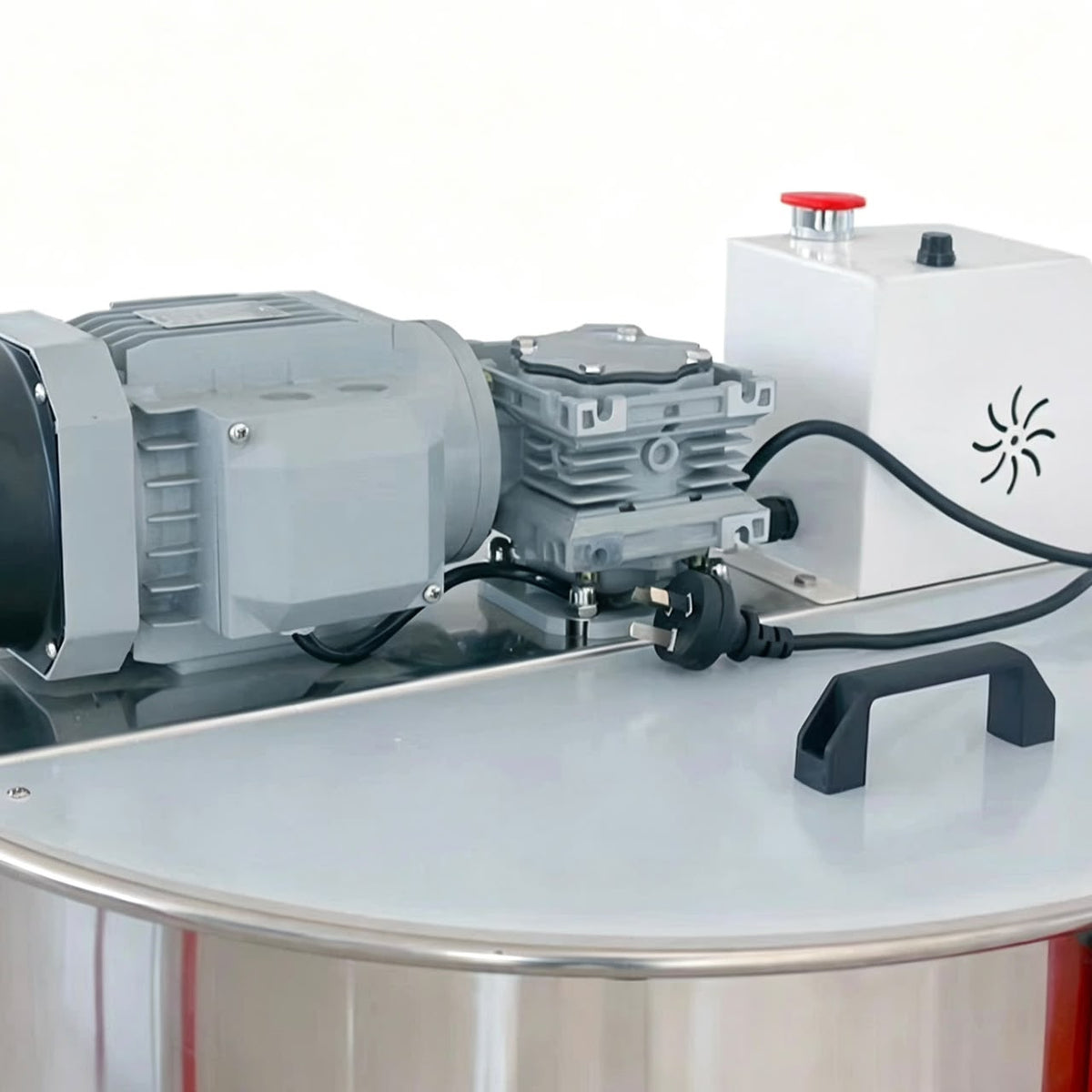 Reversible Electrical Honey Extractor - 6 Frame